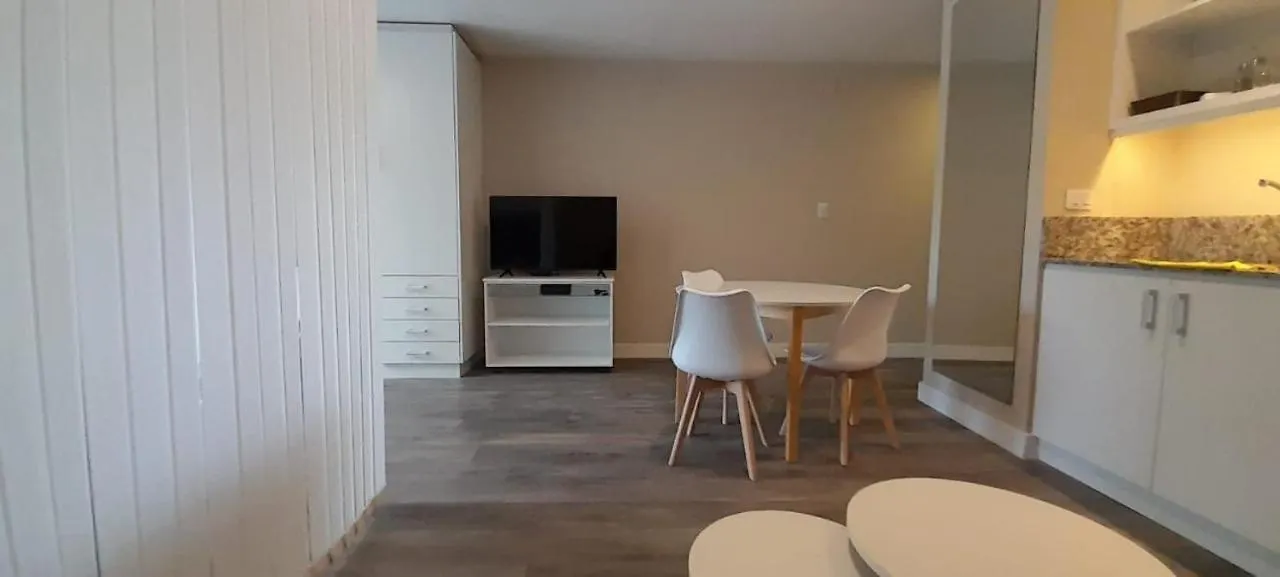 Tecnicolor Mendoza Apartamento