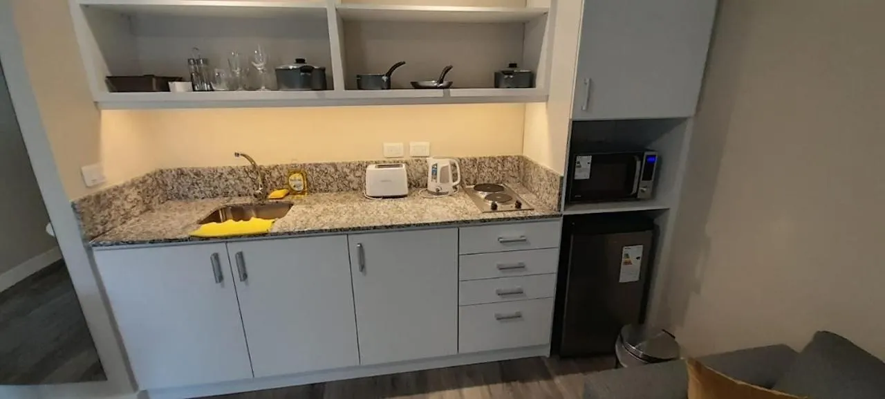 Tecnicolor Mendoza Apartamento